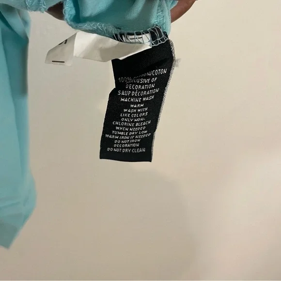 Roku Studio Kill The Bear Tee Turquoise Blue T-shirt Patch Fuzzy Bear Sz Small - Picture 4 of 6